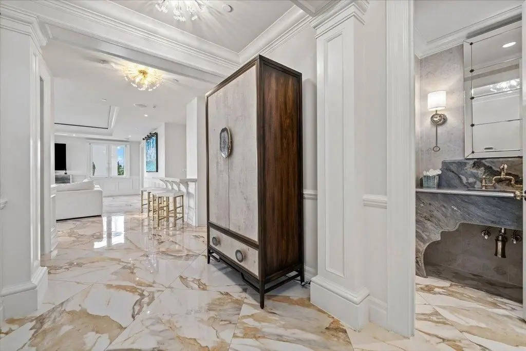 Квартира, 2497 м², 4 100 000$ — FAKTOR